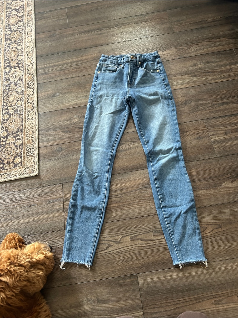 Good American Light Blue Skinny Jeans with Frayed Hem
